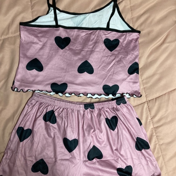NWOT Heart Print PJ Set - Picture 6 of 8
